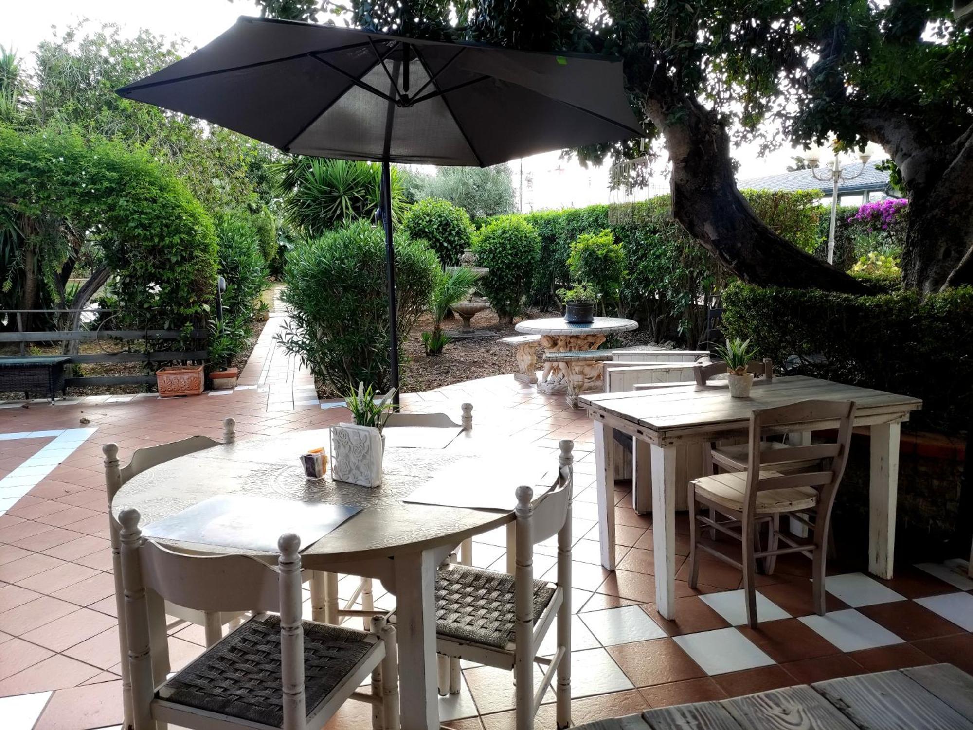 Grotta Dei Puntali B&B Carini Dış mekan fotoğraf