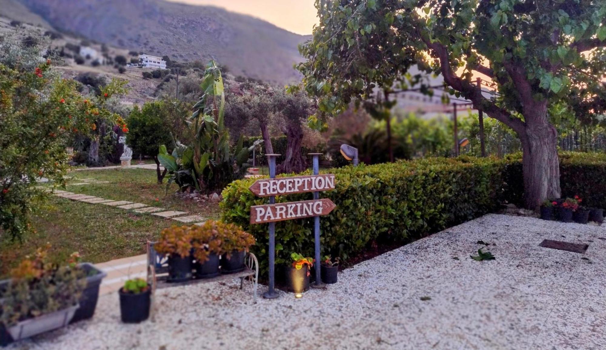 Grotta Dei Puntali B&B Carini Dış mekan fotoğraf